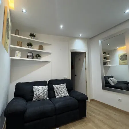 Apartamento con patio en Madrid centro-3